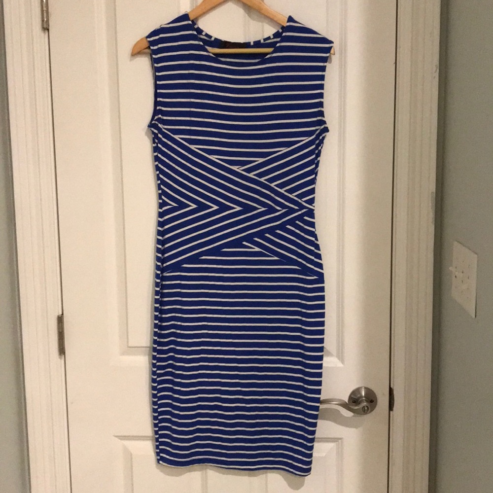 Bodycon sheath dress